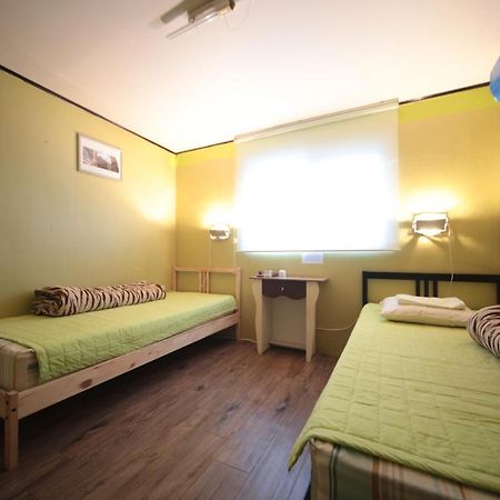 Comeinn Guesthouse Hongdae - Female Only Seul Exterior foto